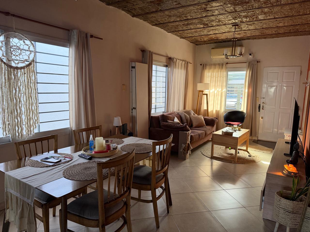 Casa en Villa Luzuriaga