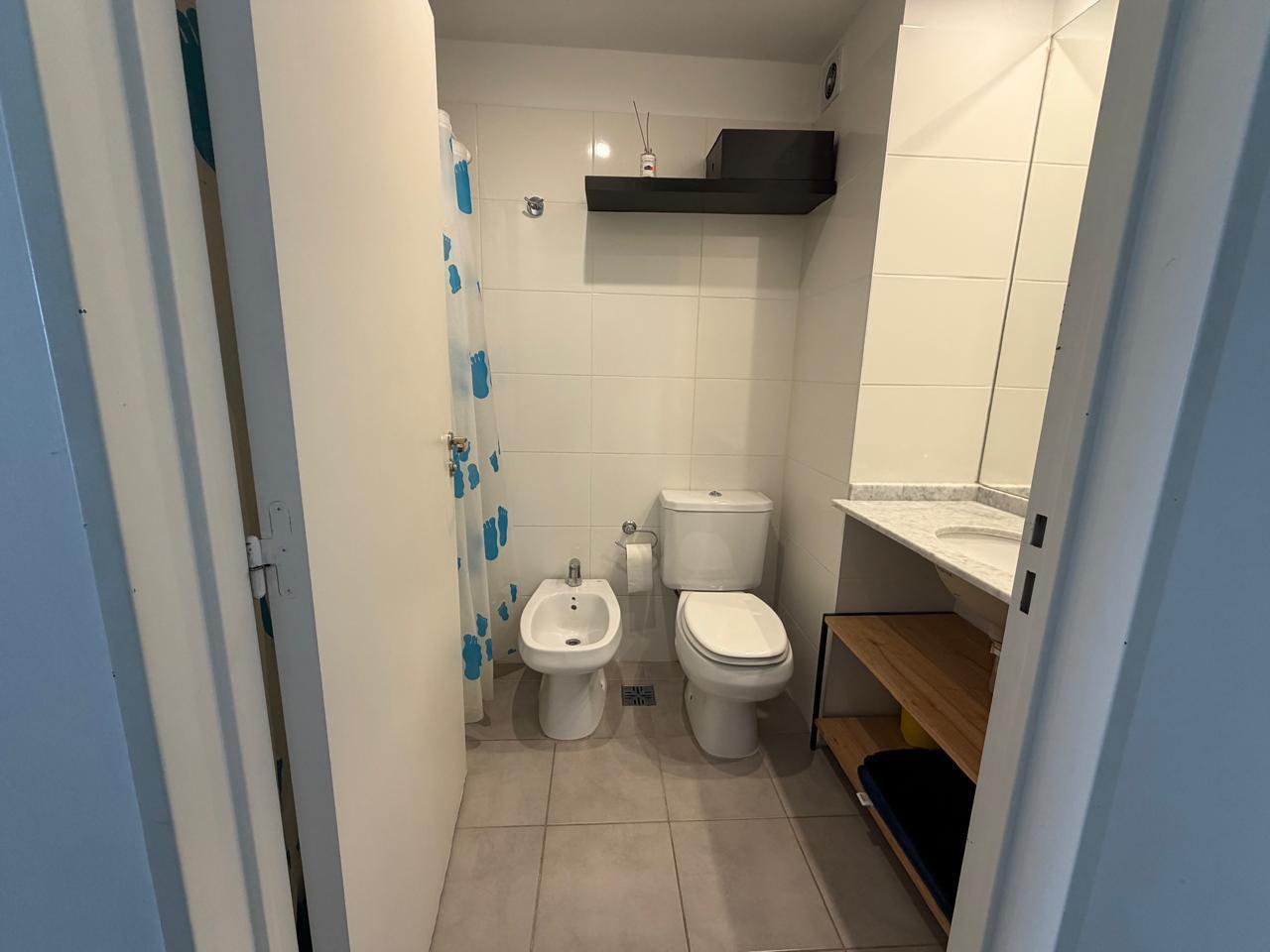 Foto de Alquiler monoambiente con balcón en Chacarita, imagen 2