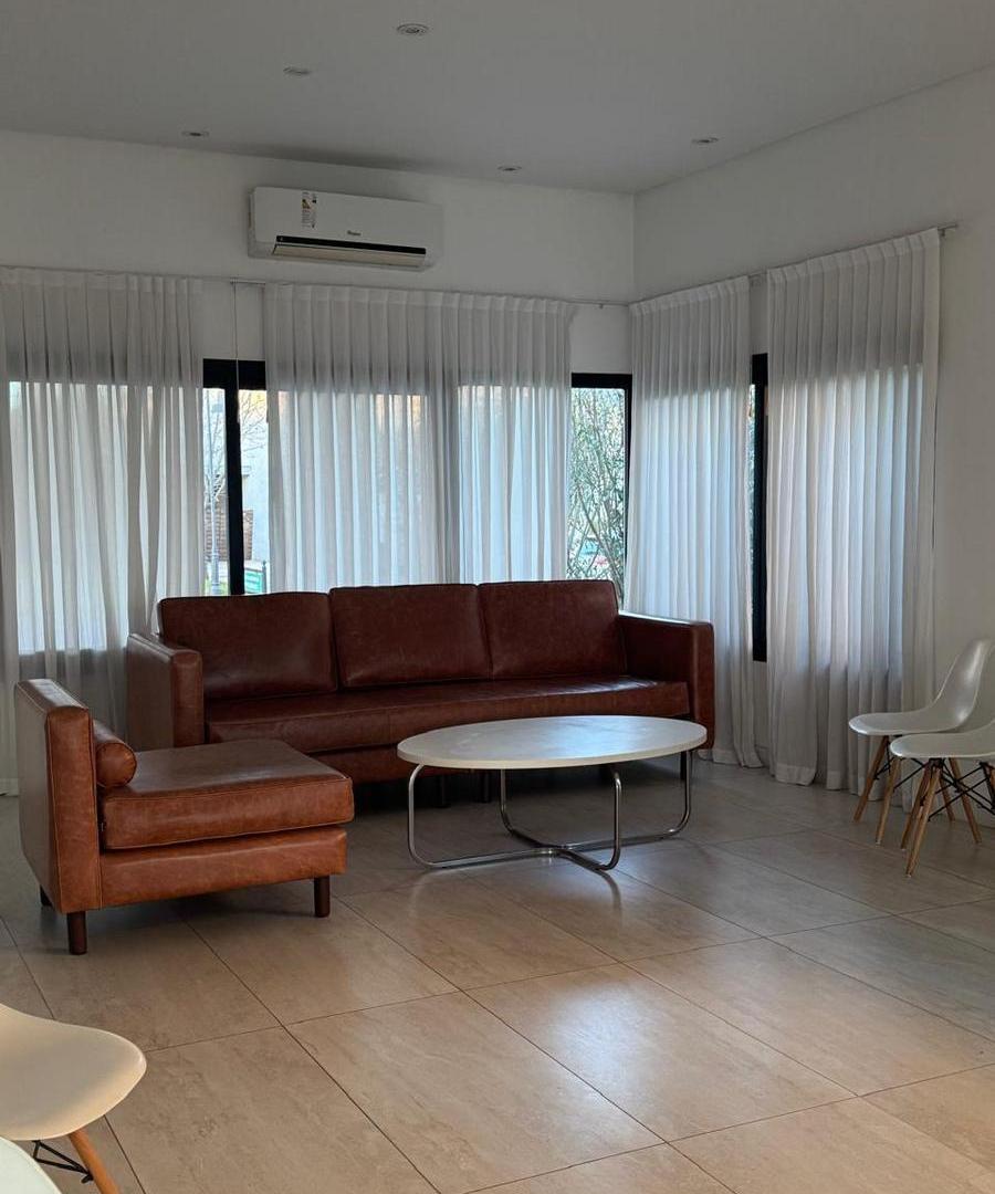 Foto de Casa al Lago en Venta | Barrio Los Lagos, Nordelta, imagen 4