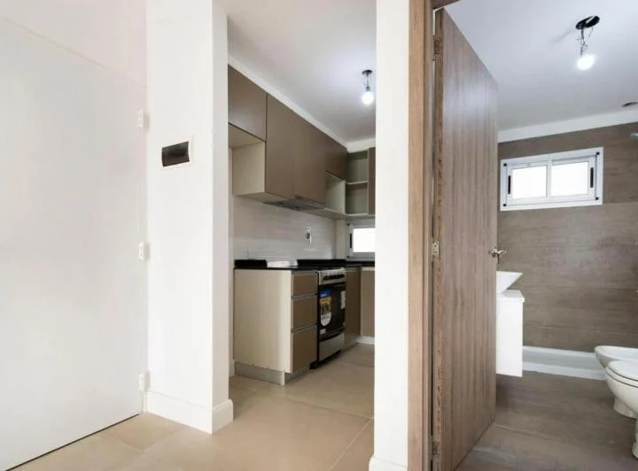 HERMOSO DEPTO CON COCINA INDEP Y  PARRILLA PRIVADA 5