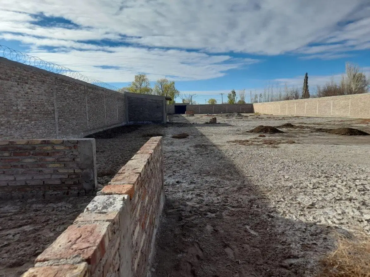 INCREIBLE OPORTUNIDAD-PREDIO CERRADO CON MURO PERIMETRAL 4