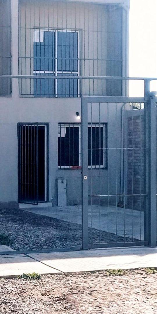 Foto de NOVATERRA VENDE DÚPLEX EN LAS HERAS, imagen 1