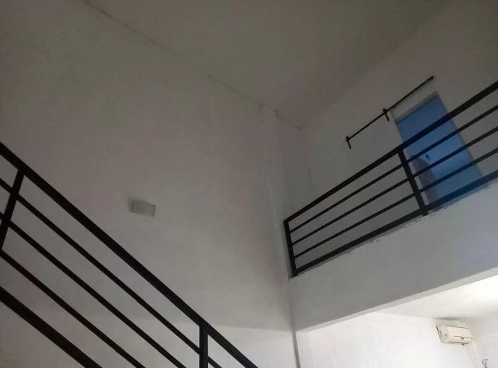 Casa con local comercial 2