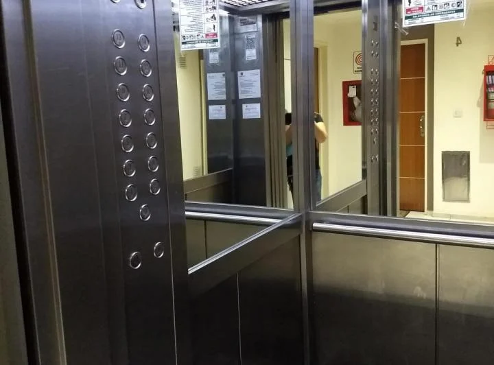 Excelente monoambiente, con balcón y vista abierta 5
