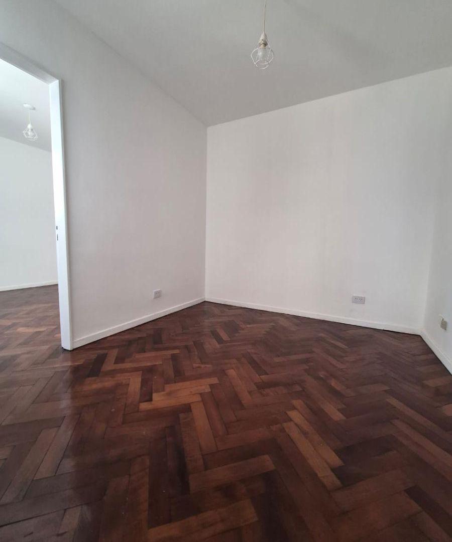 Foto de Departamento en alquiler en Balvanera, Sarmiento al 2100, imagen 2