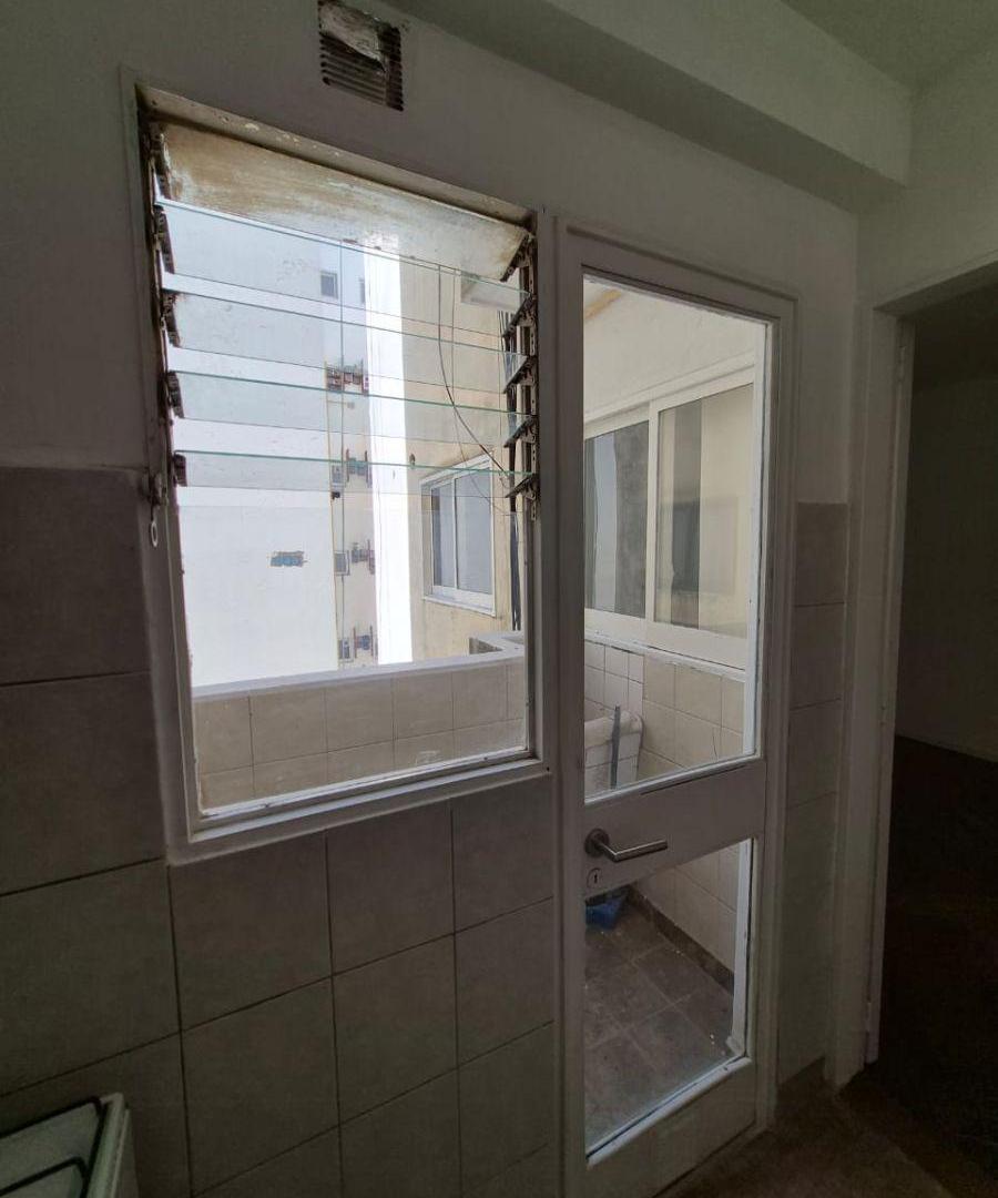 Foto de Departamento en alquiler en Balvanera, Sarmiento al 2100, imagen 5