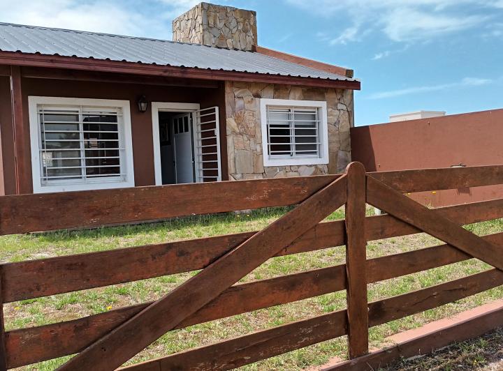 ALQUILO CABAÑAS EN SAN CLEMENTE DEL TUYU 1