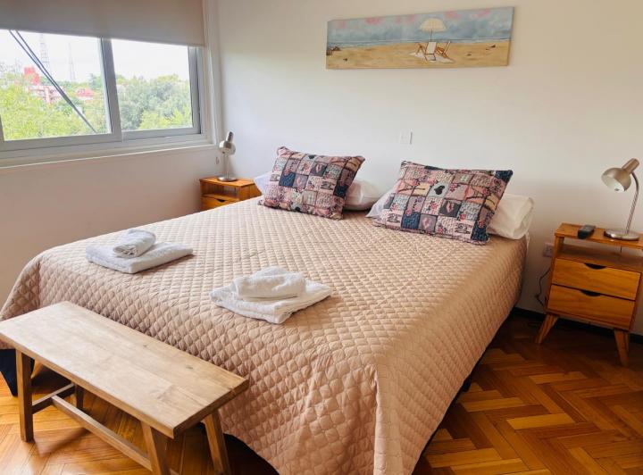 DEPARTAMENTO COMPLETAMENTE RENOVADO 2