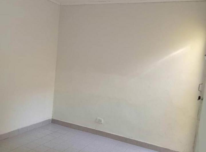 Se alquila departamento 2