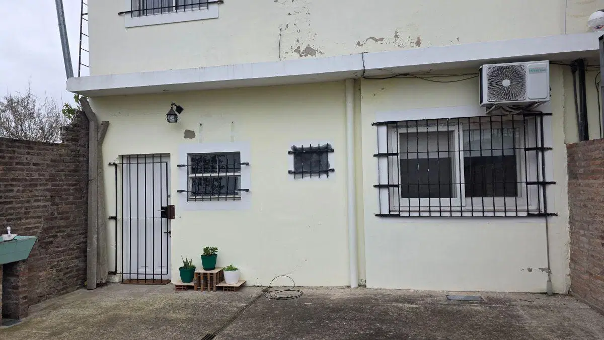 Departamento de 35 m² en Planta Baja, con 1 dormitorio en alquiler en Troncos del Talar 3
