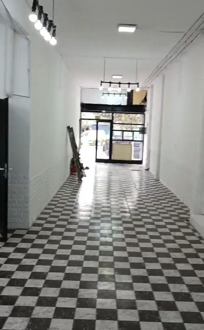 Foto de Local en alquiler Avenida Avellaneda al 4700 A metros del nuevo, imagen 5