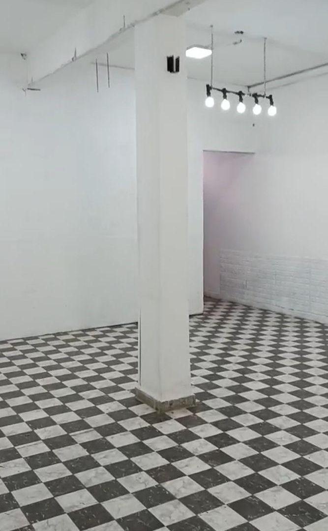 Foto de Local en alquiler Avenida Avellaneda al 4700 A metros del nuevo, imagen 2