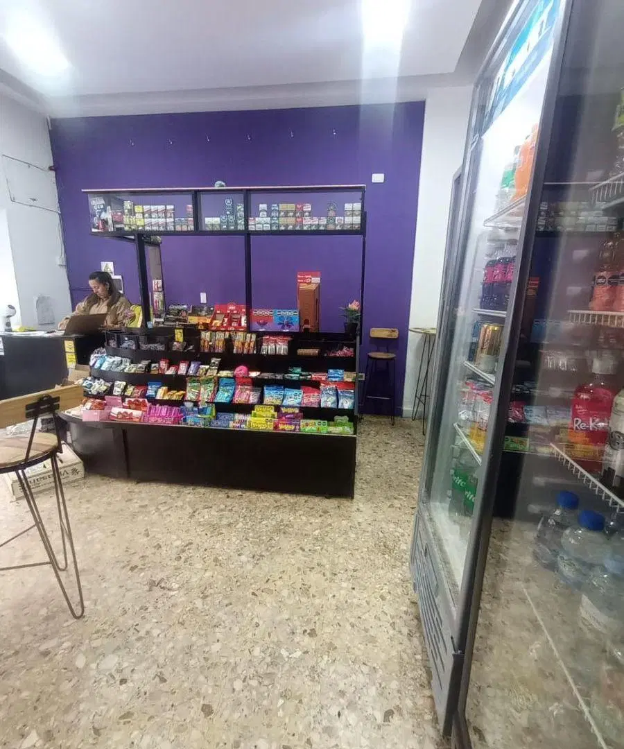 VENDO LOCAL COMERCIAL EN TRIBUNALES 2
