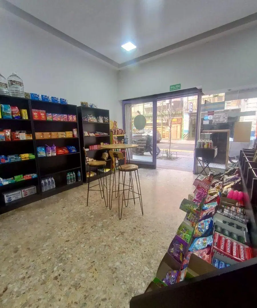 VENDO LOCAL COMERCIAL EN TRIBUNALES 3