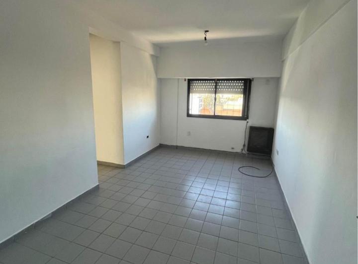 DEPARTAMENTO EN EXCELENTES CONDICIONES 1
