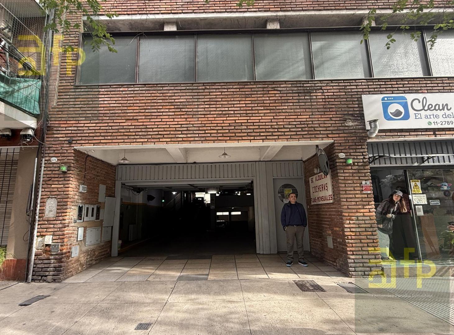 Foto de Cochera amplia en edificio de cocheras, Amenábar entre Virrey Olaguer y, imagen 4
