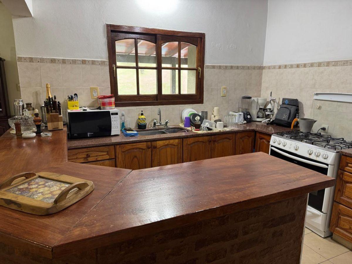 Foto de Vendo casa excelente ubicación en Mercedes, imagen 2