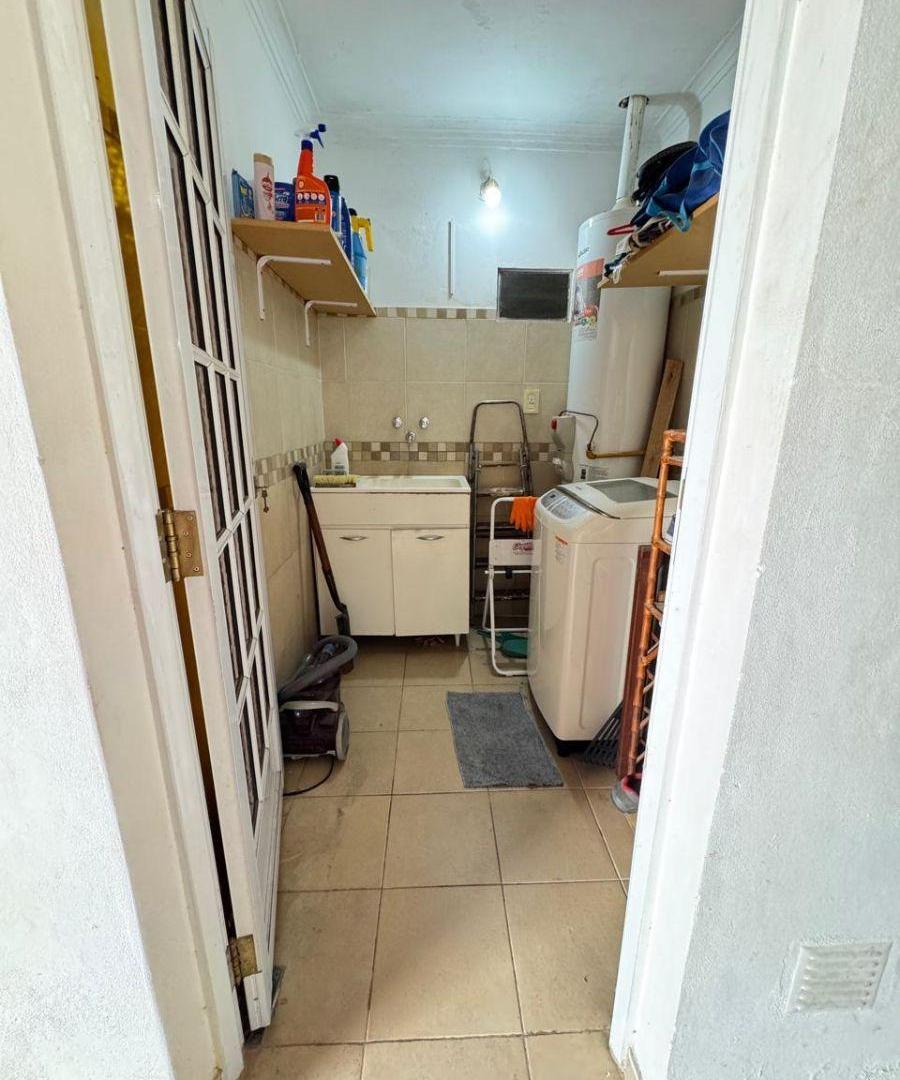 Foto de Vendo casa excelente ubicación en Mercedes, imagen 5
