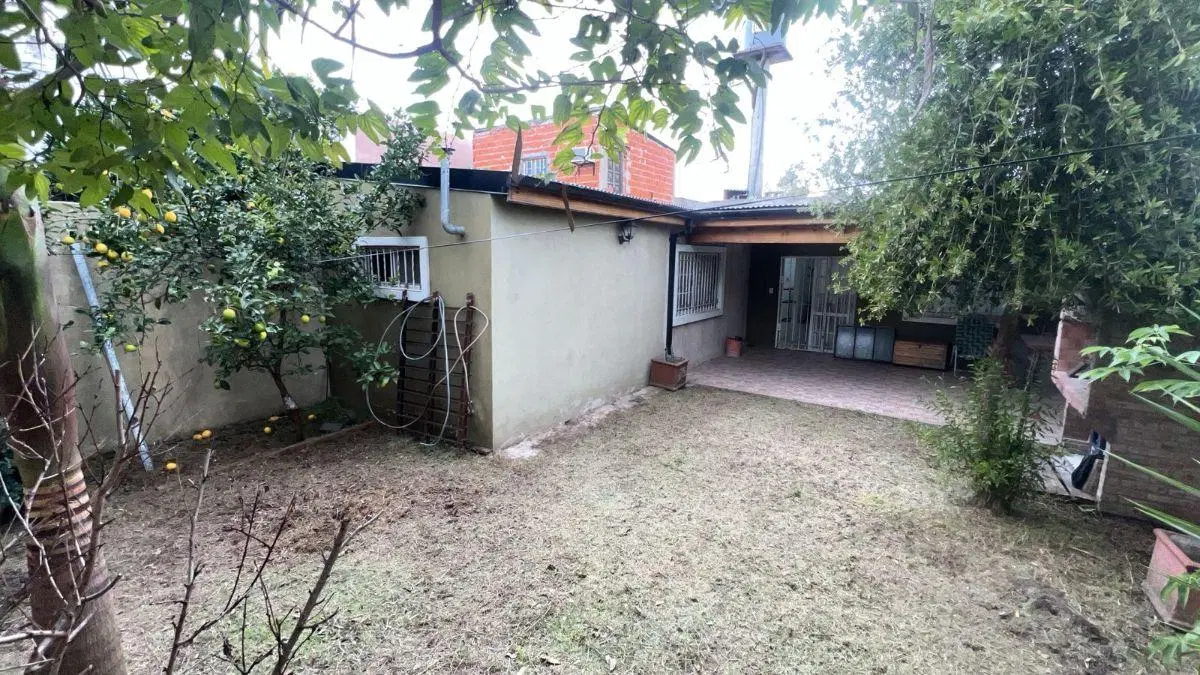 CASA EN VENTA EZEIZA 3