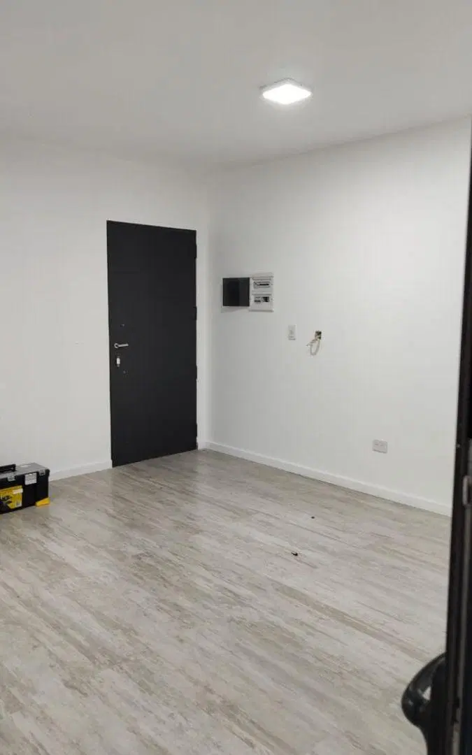 VENTA MONOAMBIENTE CON COCHERA CENTRO DE MONTE GRANDE 1