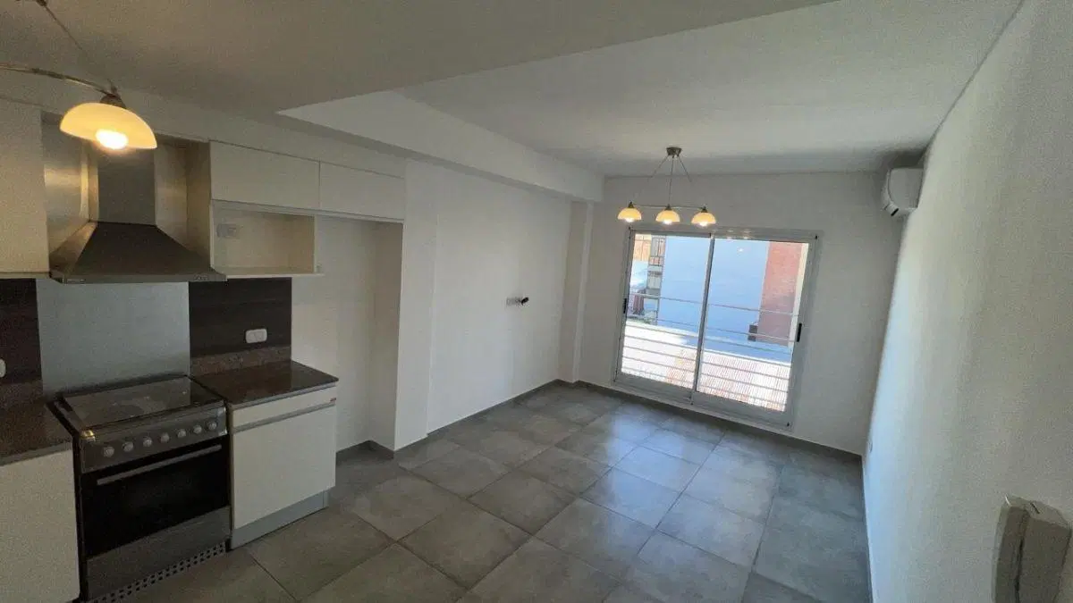 ALQUILER DEPARTAMENTO 2 AMBIENTES EN LOMAS DE ZAMORA 5