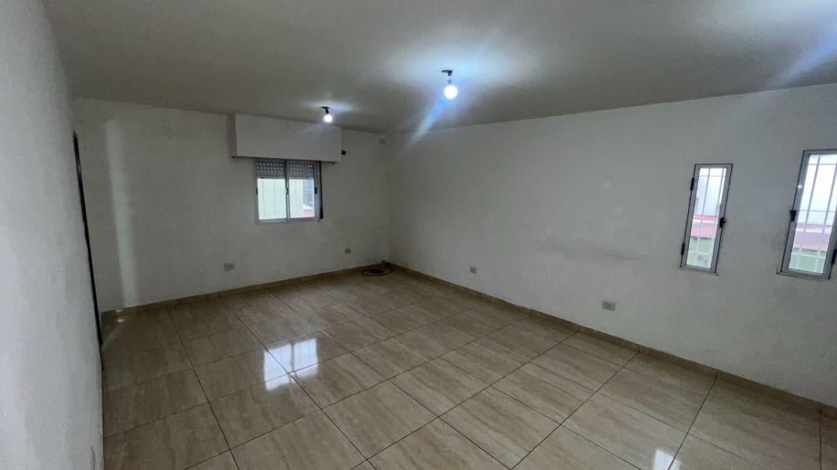 Foto de ALQUILER MONOAMBIENTE MONTE GRANDE, imagen 1