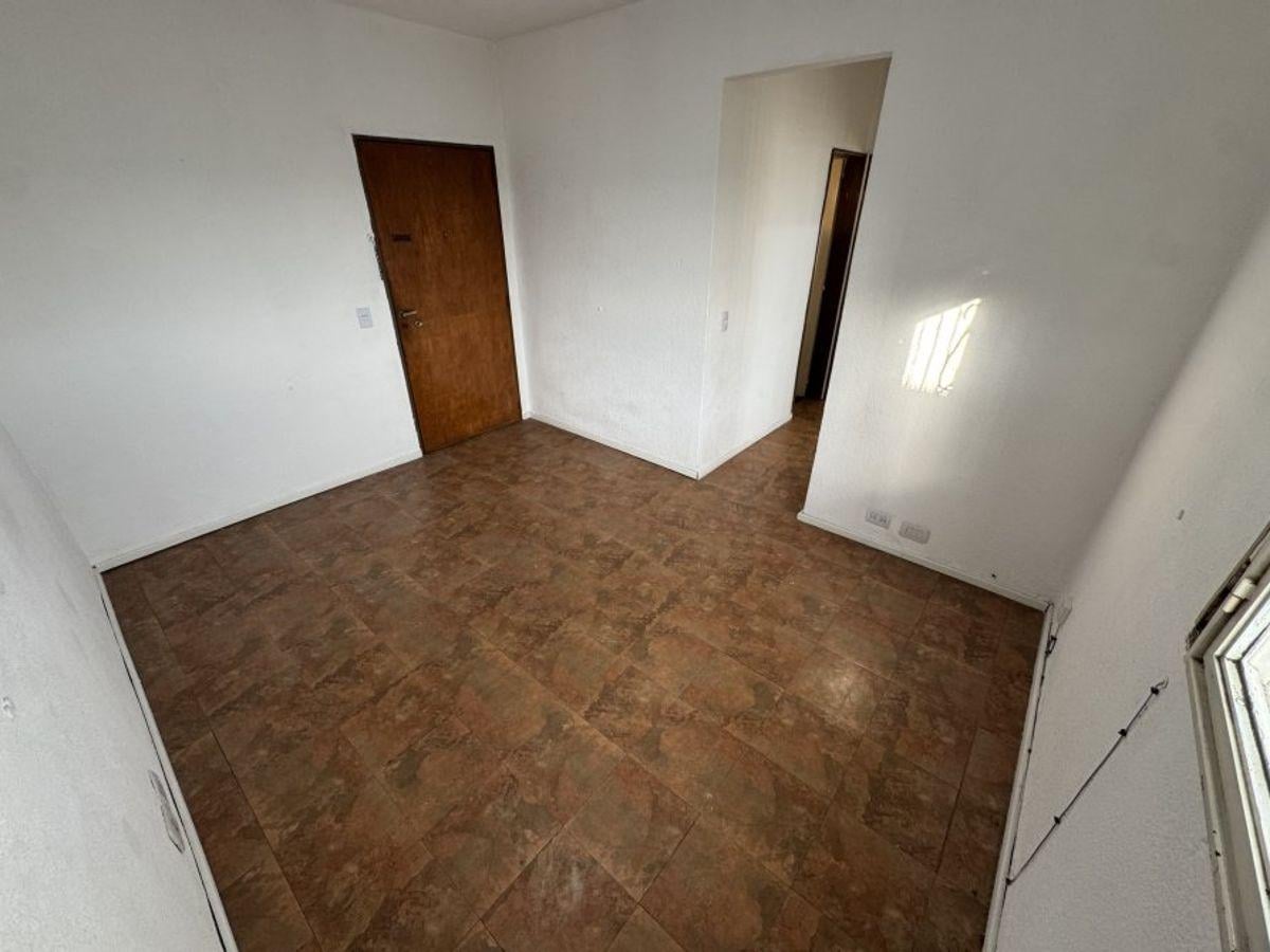 Foto de ALQUILER DEPARTAMENTO ESTACION TEMPERLEY, imagen 4