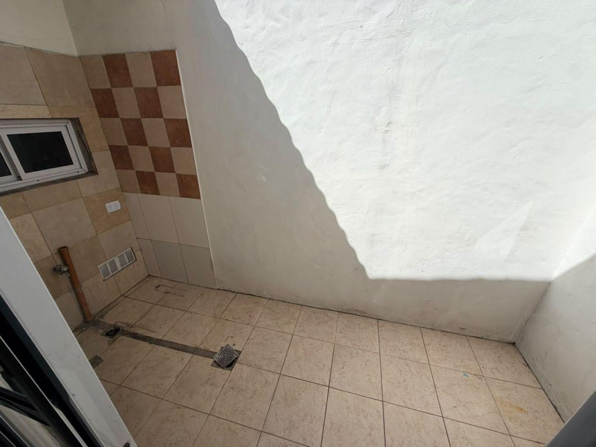 Foto de ALQUILER DEPARTAMENTO PH 3 AMBIENTES EN LLAVALLOL, imagen 4