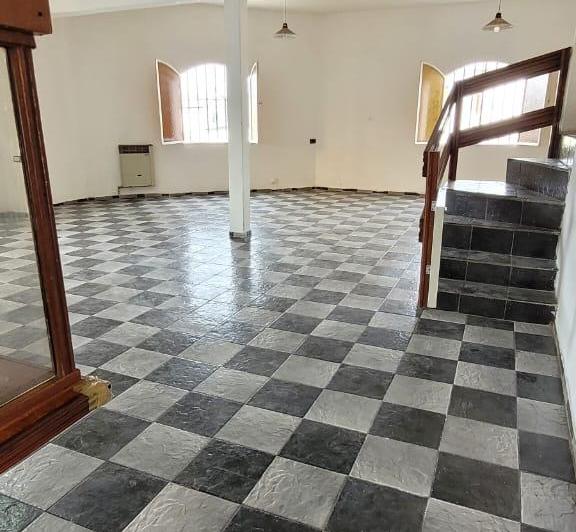 ALQUILO CASA EN ALTO ALBERDI 3 DORM, GRAN UBICACIÓN 4