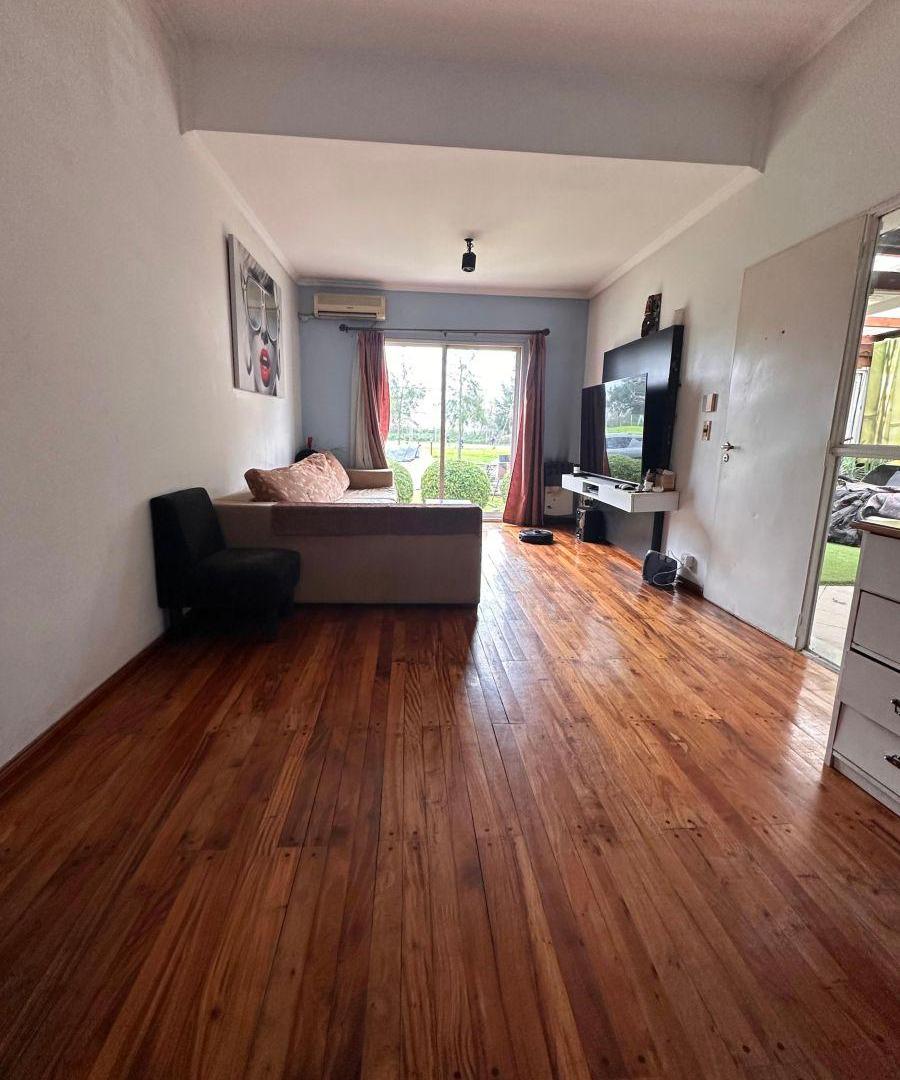 Foto de Casa de 94 m² con 3 dormitorios - Venta Barrio Mirasoles-, imagen 1