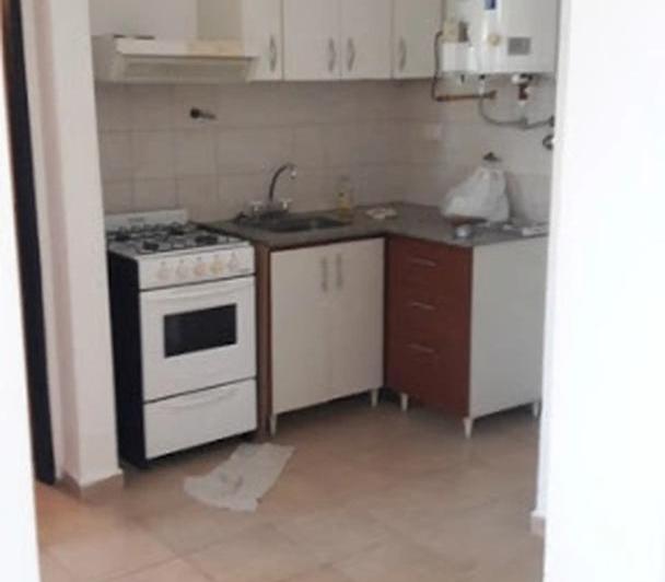 ¡1 dormitorio en planta baja, zona Hospital de Niños! 4