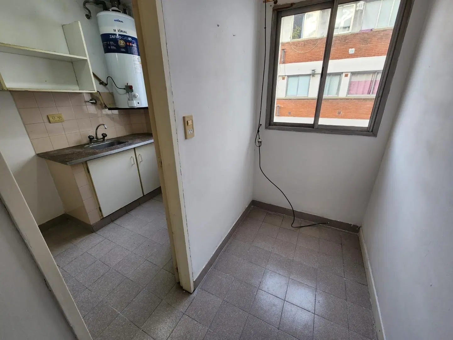 ¡Departamento en 2° piso, zona universidades! 3