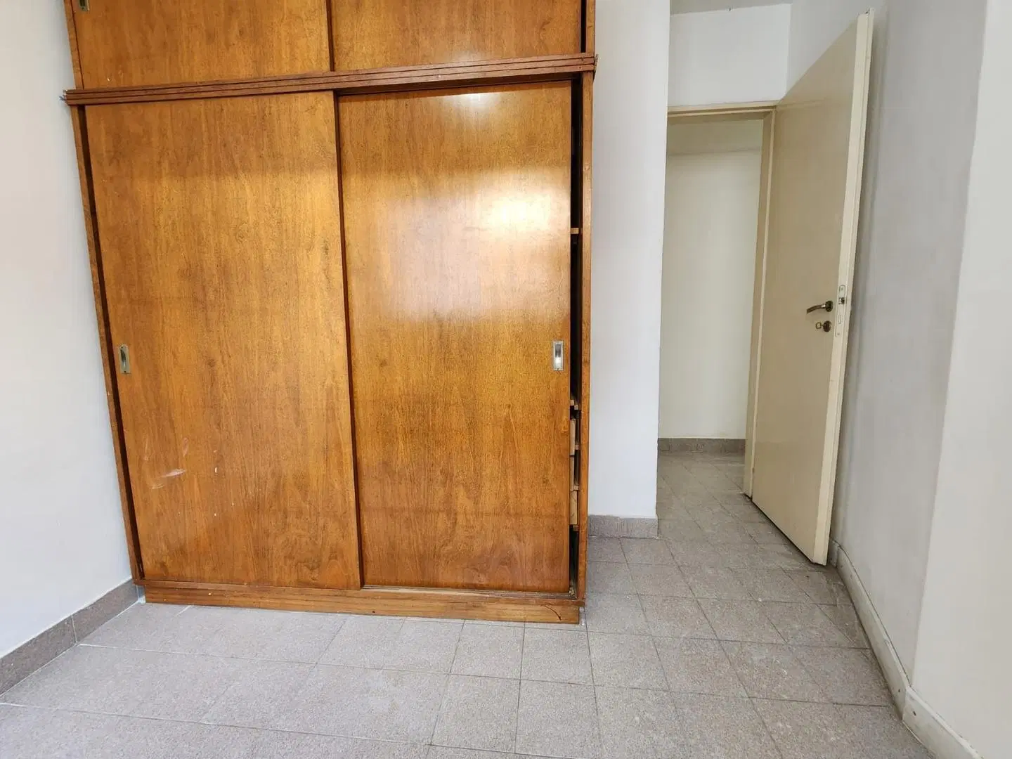 ¡Departamento en 2° piso, zona universidades! 4
