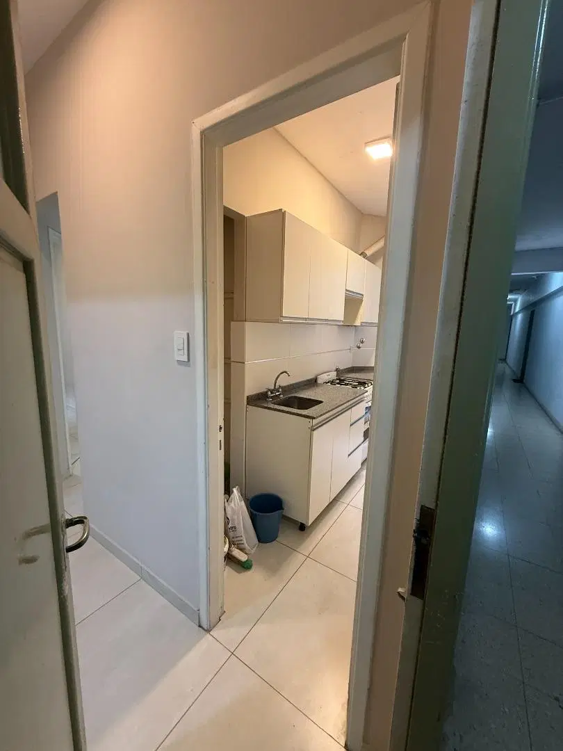 ¡¡¡OPORTUNIDAD Reestrenar 56 e ( 5 y 6) 1er piso x escaleras 1