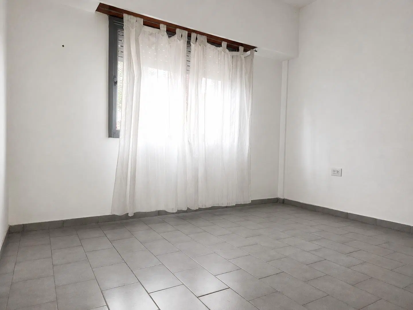 ¡Depto 1 dormi con patio y sin expensas! 5
