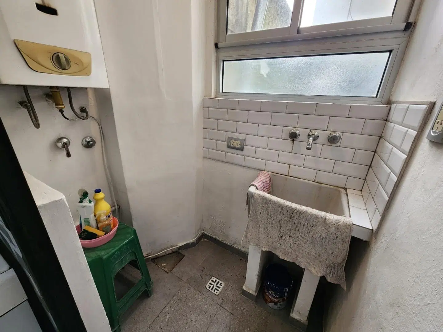¡Departamento 1 dormitorio frente a Estadio Uno! 2