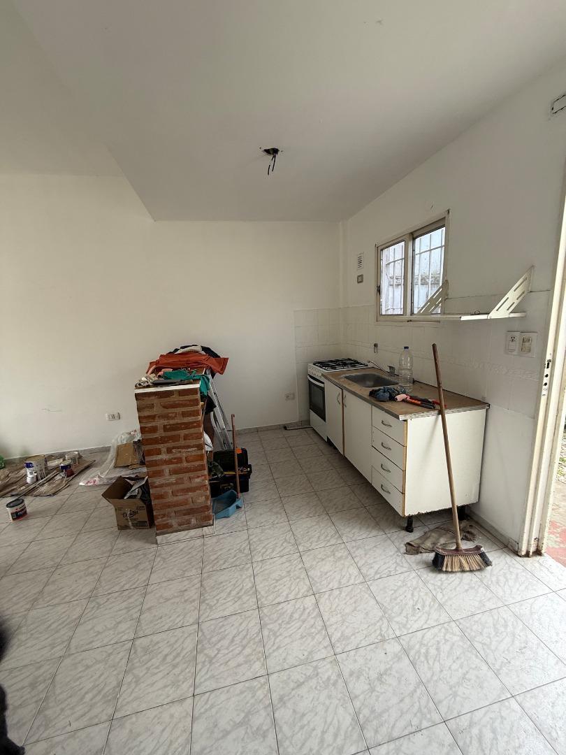 Foto de Duplex , con cochera, espacio verde dos dormitorios., imagen 5