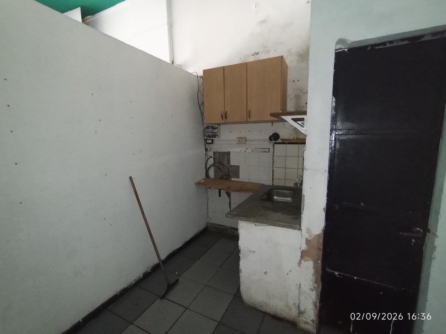 Foto de Estrategico local a metros de Plaza San Martin, imagen 1