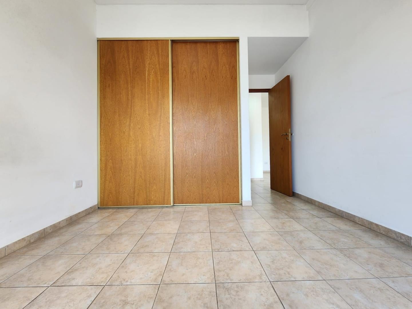 Foto de ¡Amplio departamento, 1 dormi y balcón!, imagen 5