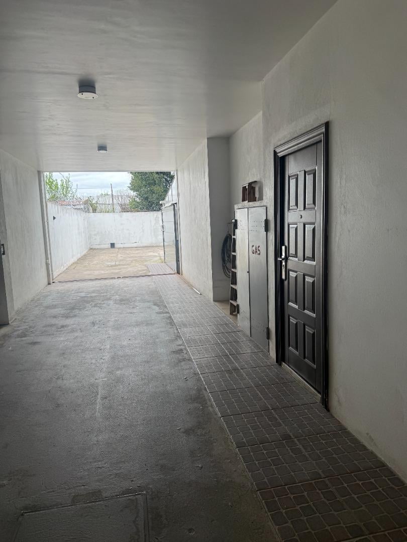 Foto de Semipiso pasante en 134 e/(32 y 33) 2 dormitorios. A Banco, imagen 5