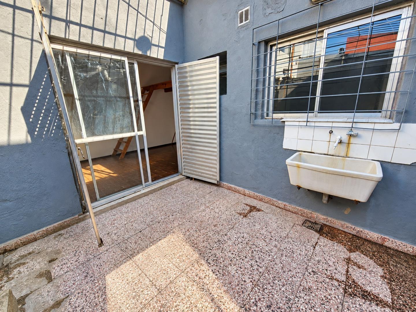 Foto de ¡Monoambiente con patio zona Hospital Rossi!, imagen 5
