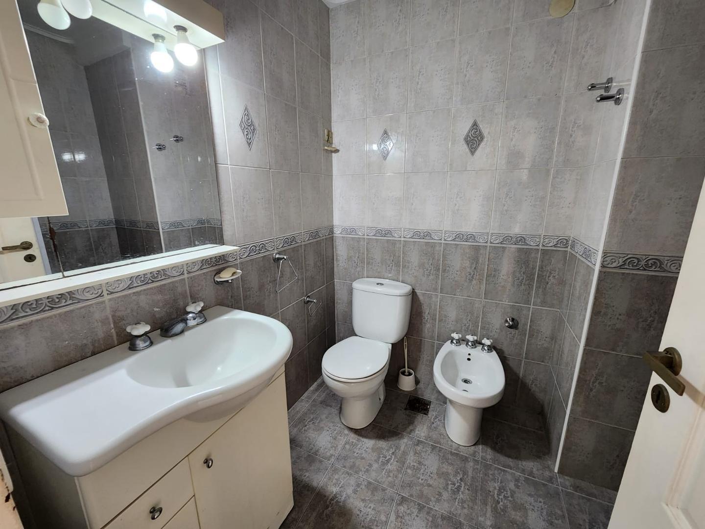 Foto de Semipiso con cochera, dos dormitorios 45 (11 y 12), imagen 4