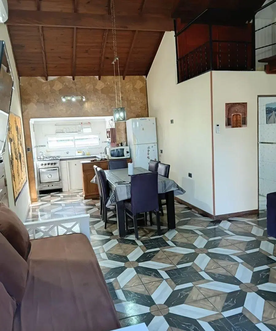 Casa en venta Acantilados 10 esq. 501. U$S 78.000 4
