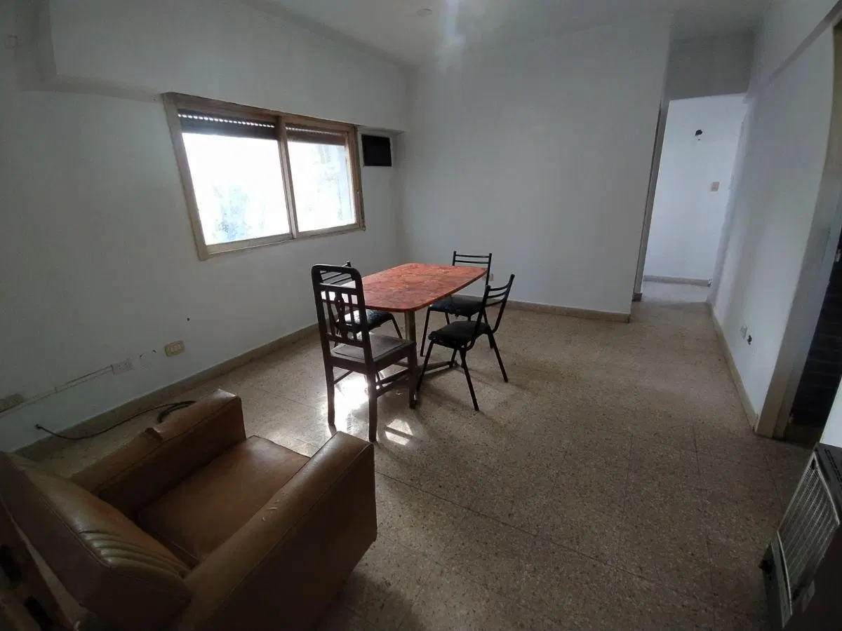 (16 Y 40) DEPARTAMENTO PA INTERNO 2DORMS C/PATIO Y (35 Y 115) PB 2DORMS C/PATIO EN ALQUILER 2