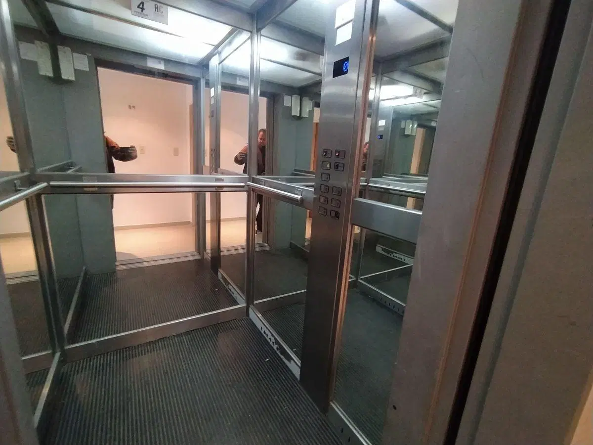 (46 Y 14) ALQUILER DEPARTAMENTO (2) DORMITORIOS Y BALCON CORRIDO 4