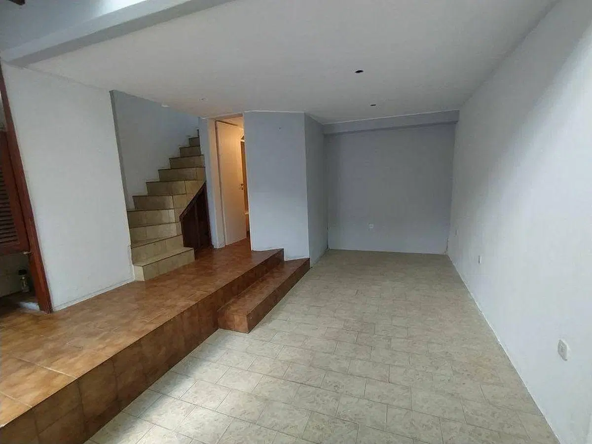 (45 Y 10) ALQUILER DEPARTAMENTO PB INTERNO (1) DORMITORIO Y ESC/VESTIDOR (S/EXPENSAS) 1