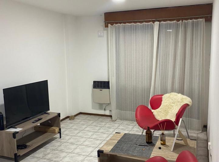 ¡Viví en el corazón de Córdoba Capital!  Dean Funes 772 – Piso 6 al frente 4