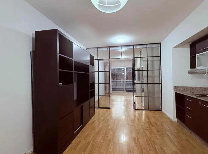 Departamento 2 ambientes con balcón y Amenities 3