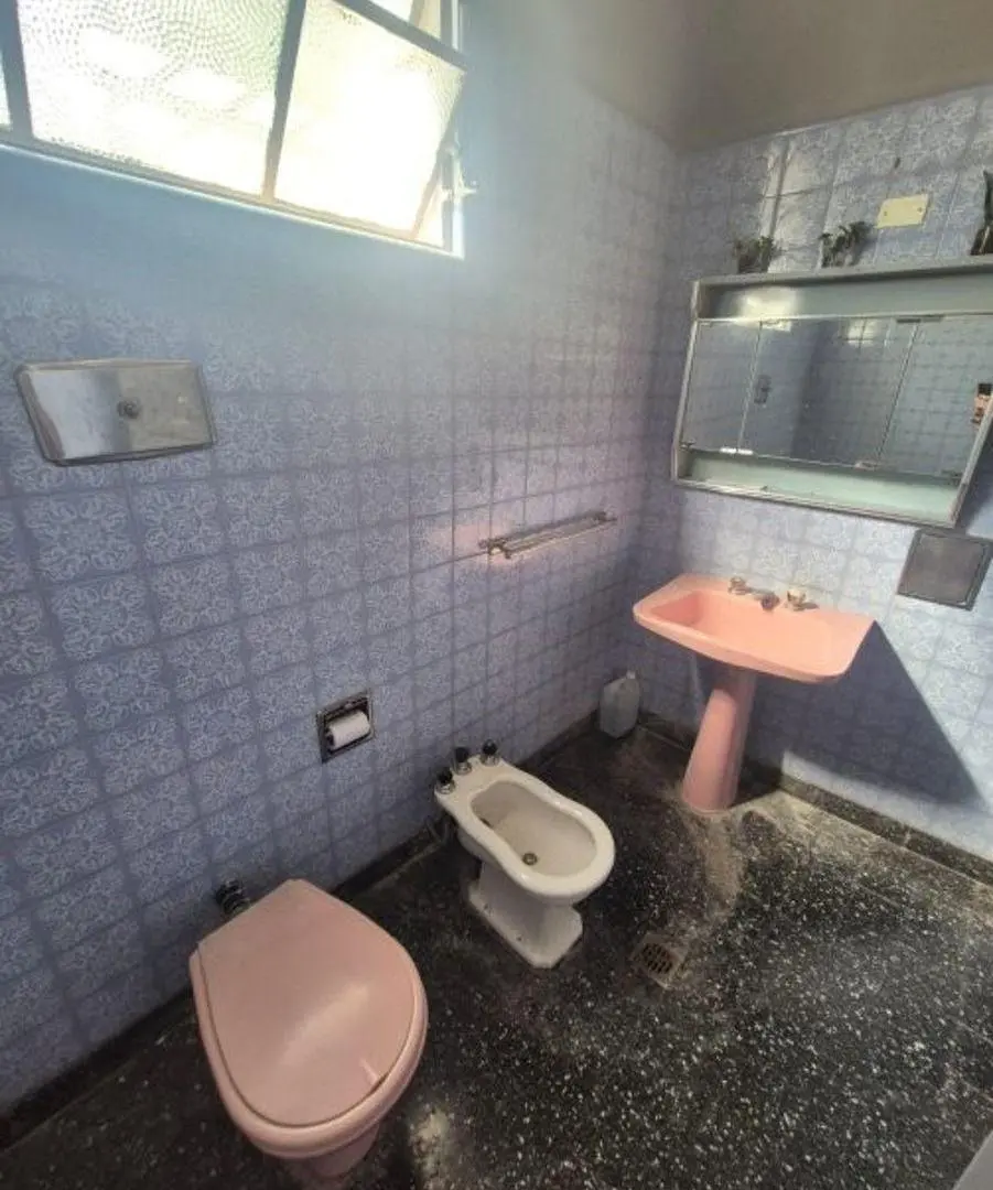 CHALET MUY AMPLIO IDEAL DESTINO COMERCIAL 7