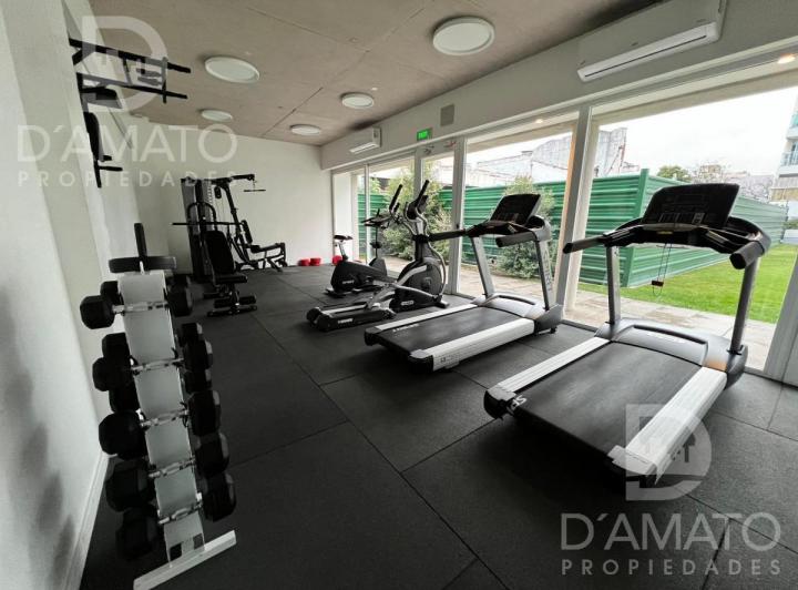 Alquiler 4 ambientes en villa luro con amenities y cochera 2
